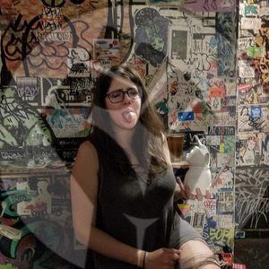 Meet your Posher, Mella